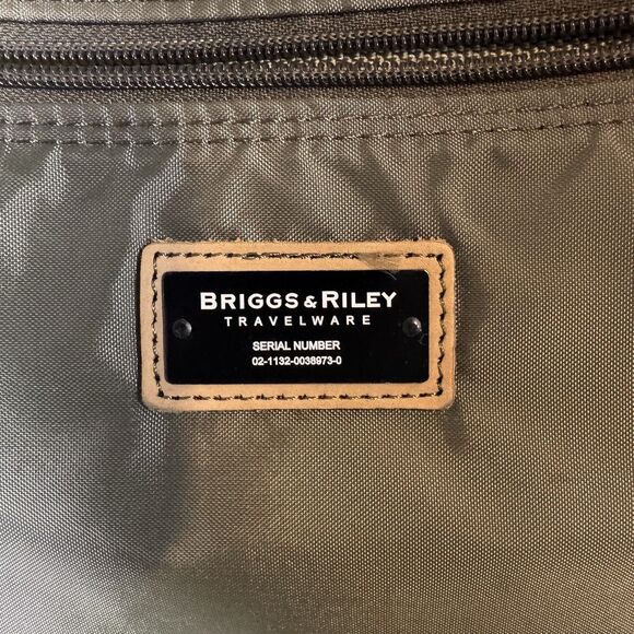 BRIGGS & RILEY Travelware Messenger Briefcase Shoulder Bag Green Nylon - Picture 6 of 8